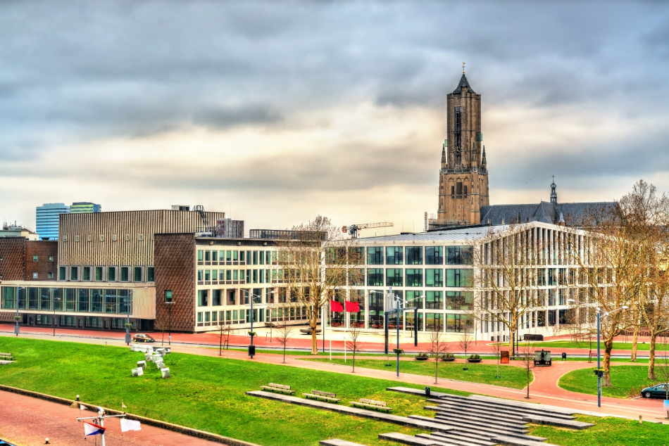 Prive Detective Voor Snel Inzicht - Overspel in Antwerpen - Privédetective  DB-investigations.be thumbnail